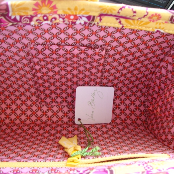 Vera Bradley Tiki Cane Clutch Coconut Button New
